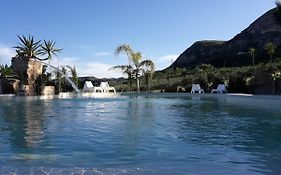 La Suite Di Segesta